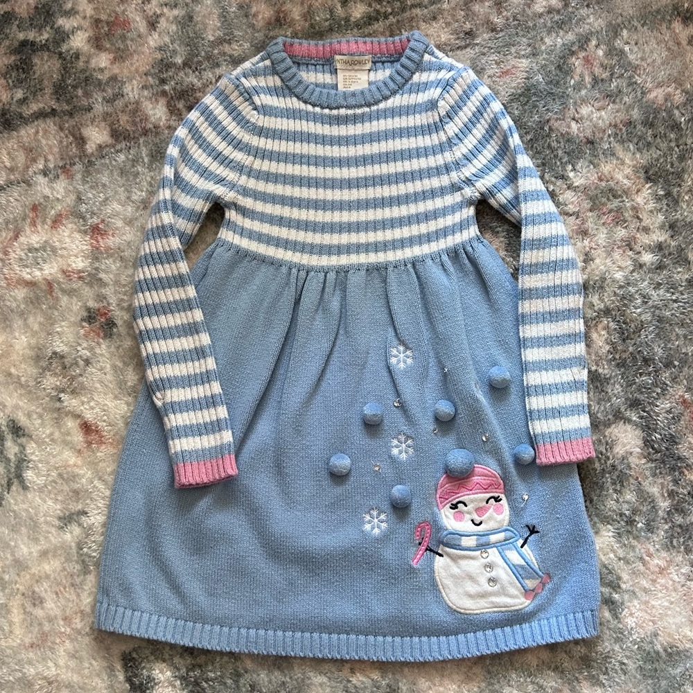 ***SOLD*** Girls snowman dress